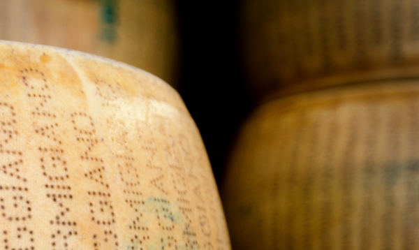 Il parmiggiano reggiano - Consorzio Virgilio